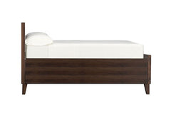 ELM FURNITURE Classical Vintage Bed